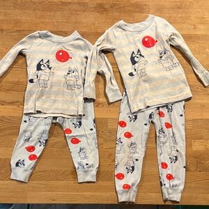 Hanna Andersson Bluey Pajama Set - size 2t and 3t